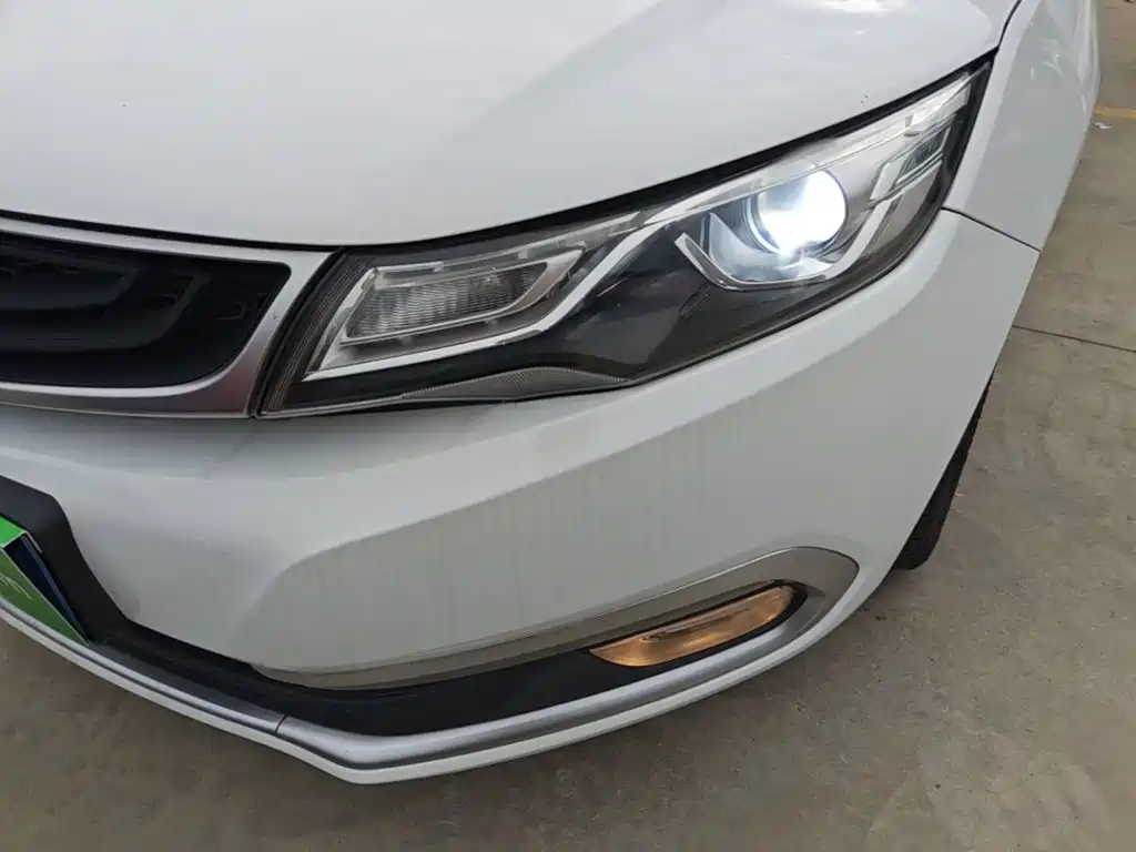 Photo 24 - Geely Emgrand GL