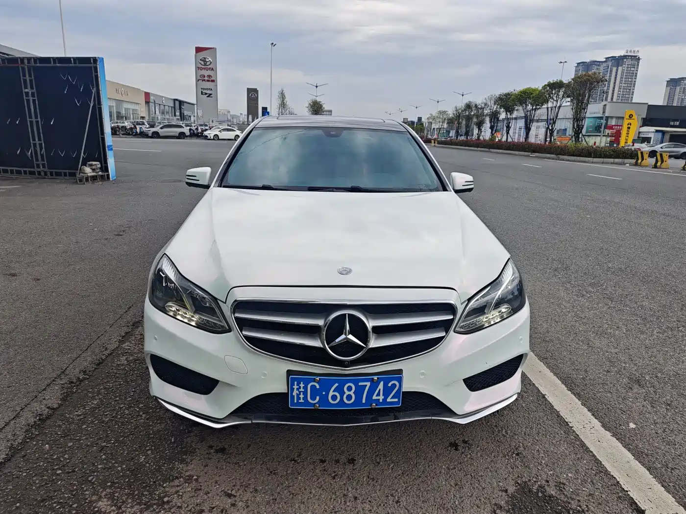 Mercedes-Benz E-Class 2015 E 260 L Sport фото 2