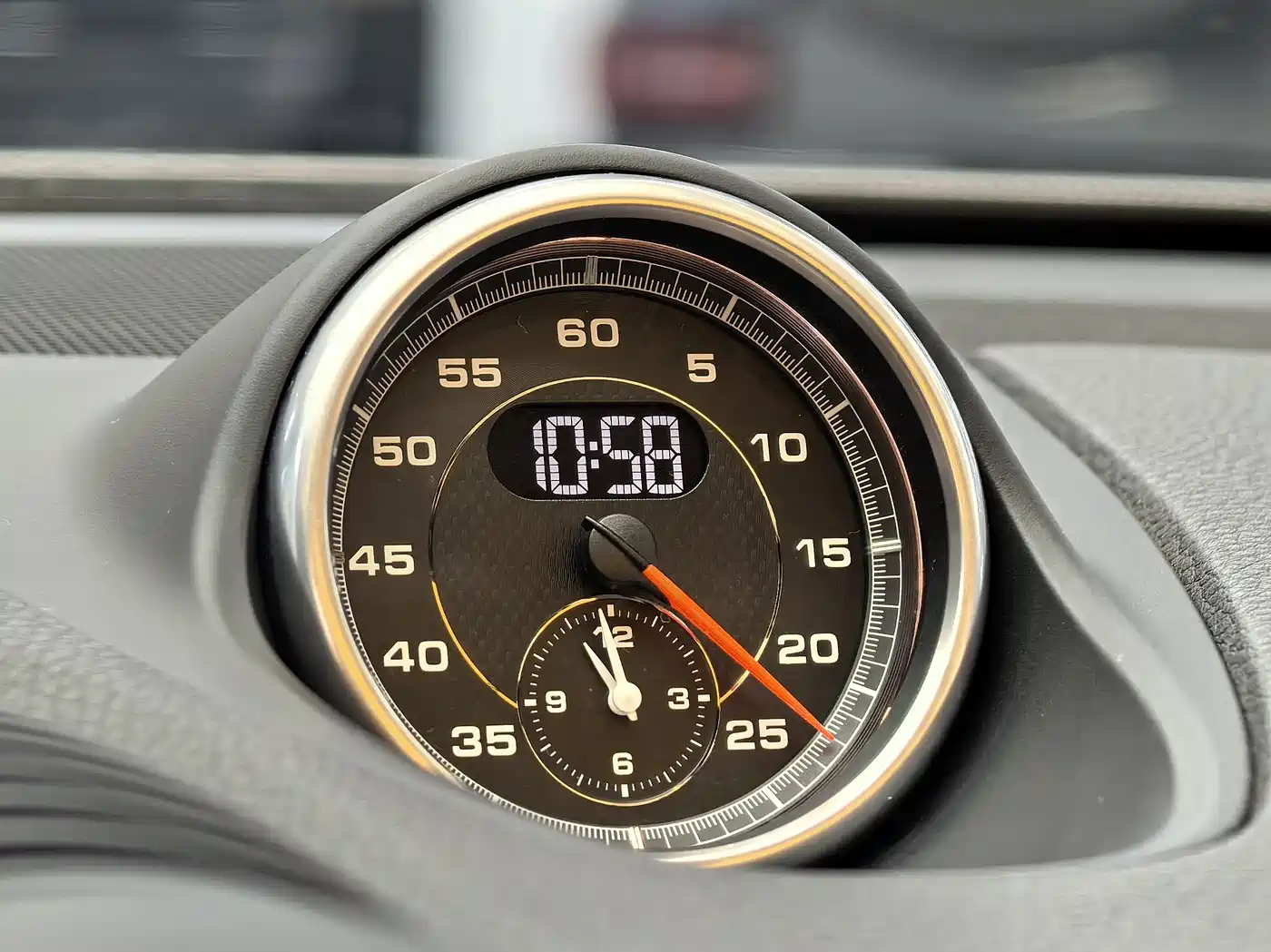 Porsche 718 2022 Boxster T 2.0T фото 13