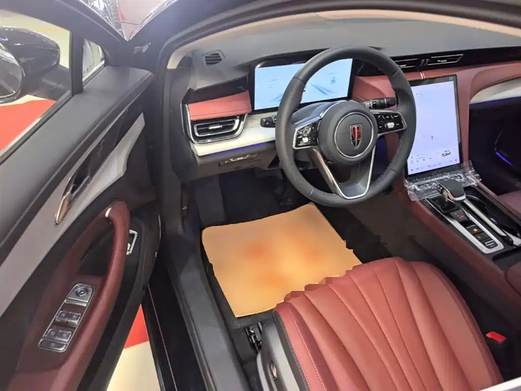 Hongqi H5 PHEV 2025 170 Super Hybrid Edition фото 16