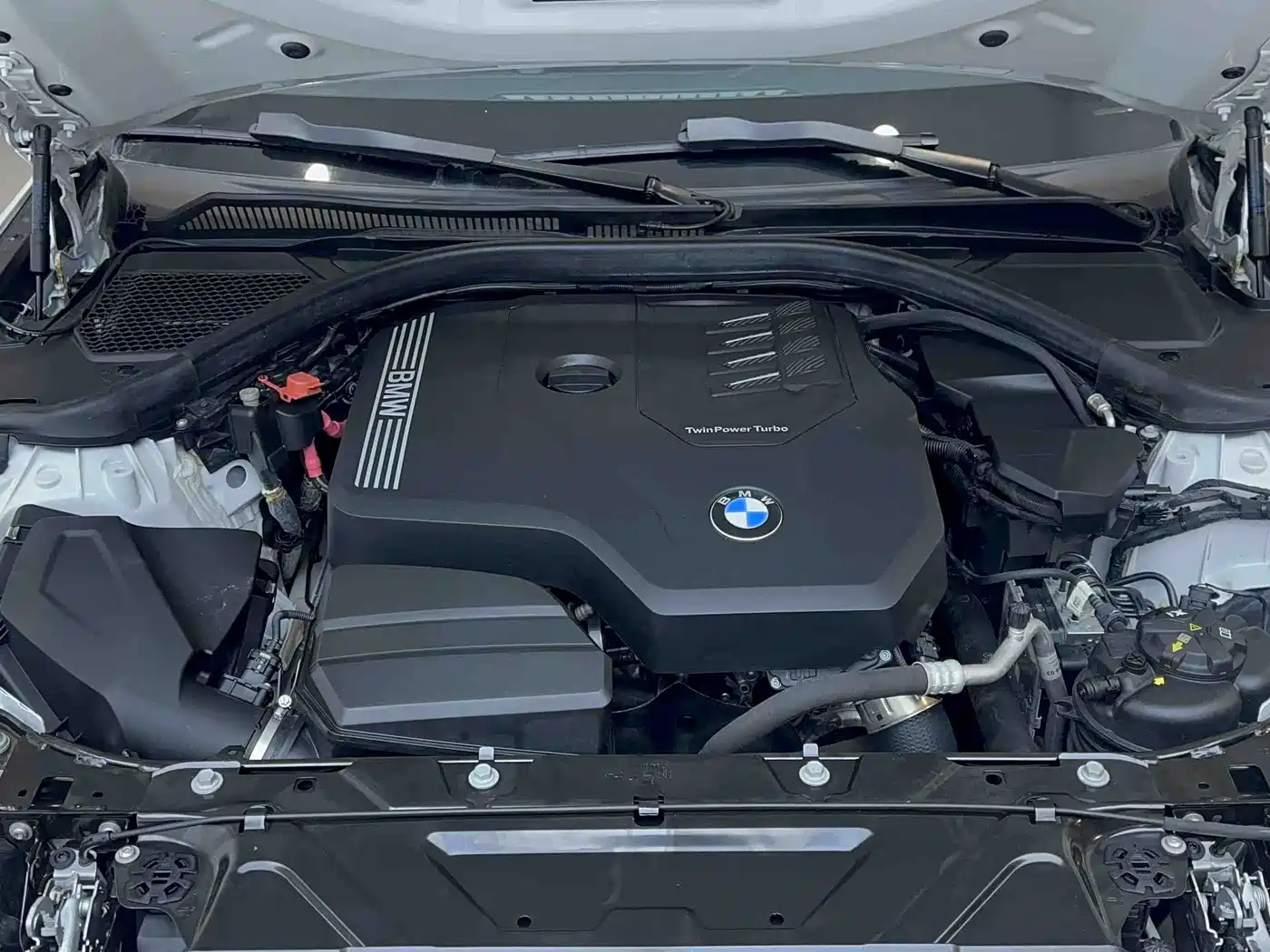 BMW 3 Series 2023 320Li M Sport Package фото 23
