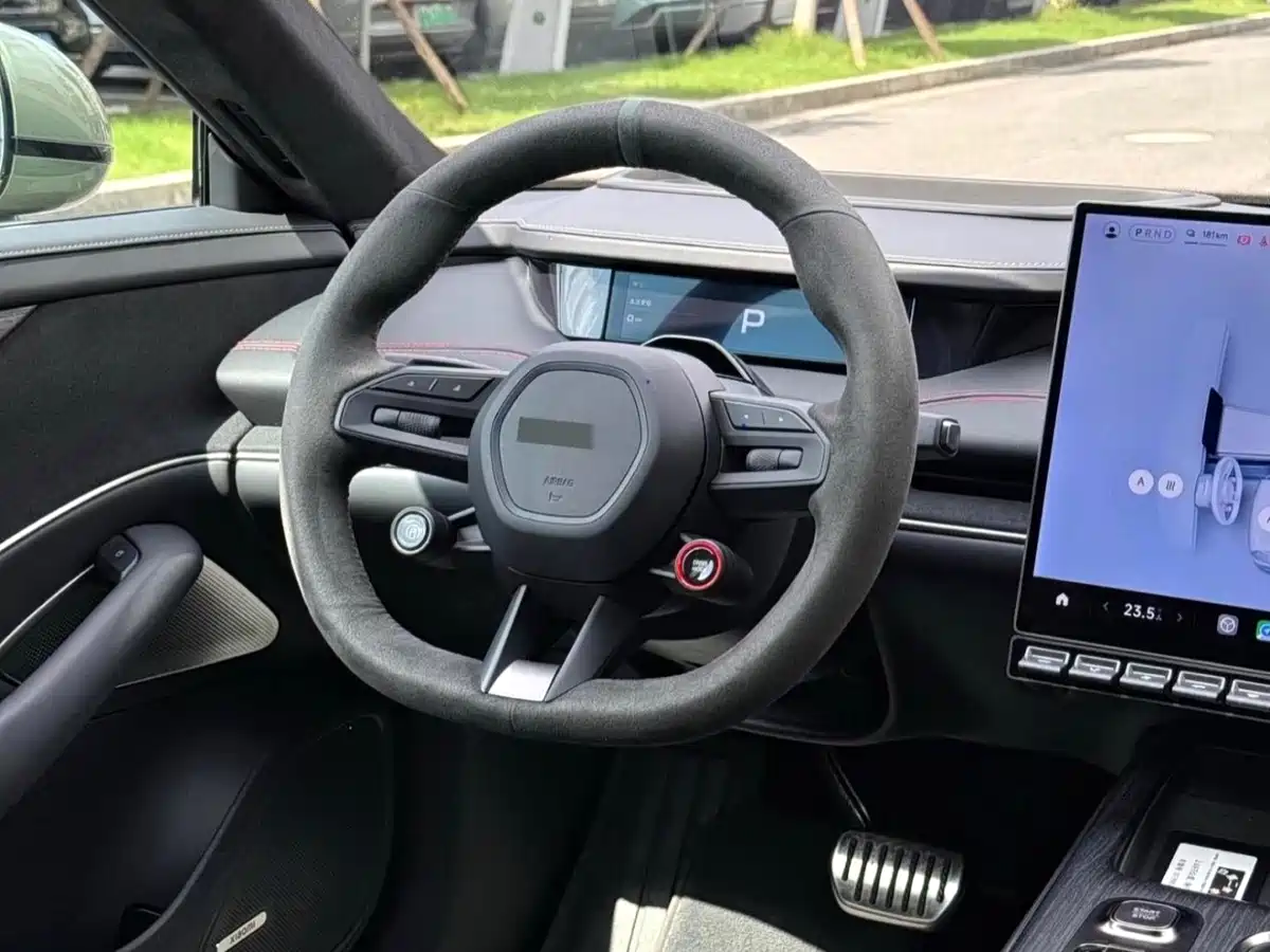 Xiaomi Auto Xiaomi SU7 2024 AWD Extended Range Advanced Smart Driving Max Edition фото 5