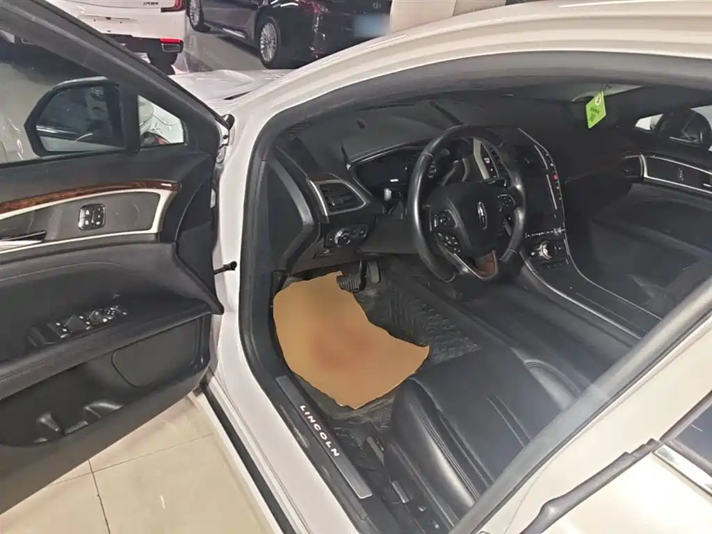 Lincoln MKZ 2019 2019 2.0T Zunya Edition China VI