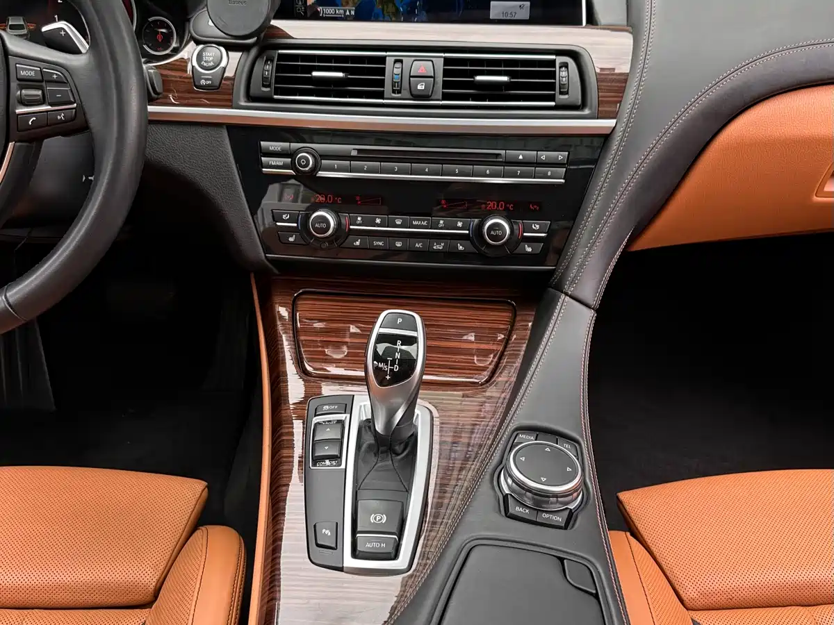 BMW 6 Series 2016 640i Gran Coupe фото 21