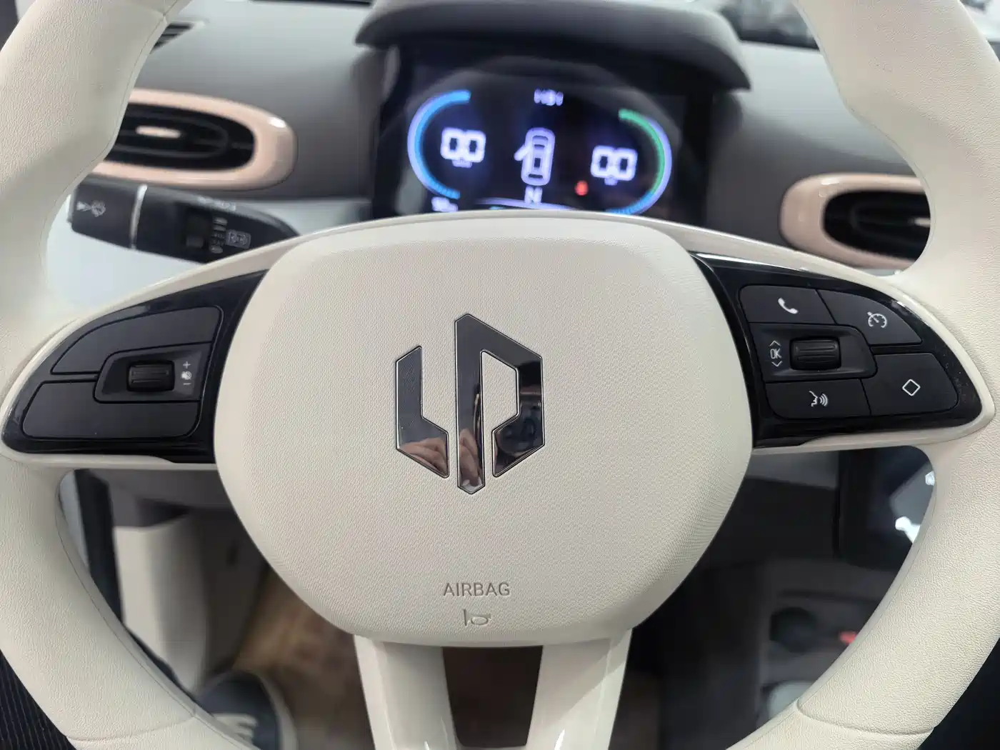ZERO-RUNNING CAR ZERO RUN T03