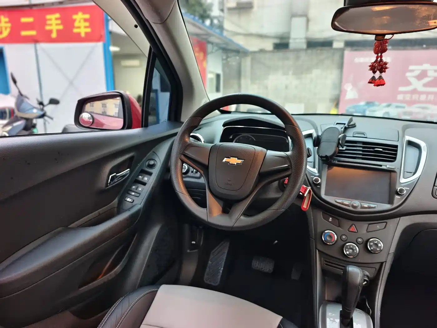 Chevrolet Trax 2014 1.4T Automatic 2WD Comfort фото 8