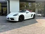 Photo 1 - Porsche 718