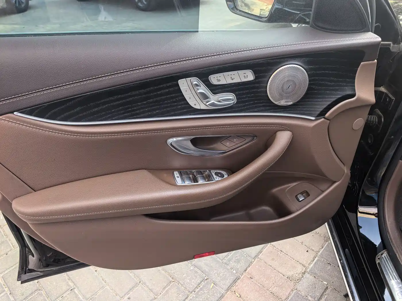 Mercedes-Benz E-Class 2023 E 300 L Luxury фото 8