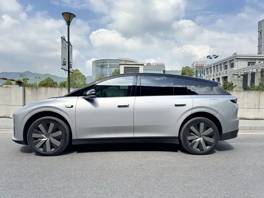 2026 Li Auto i6