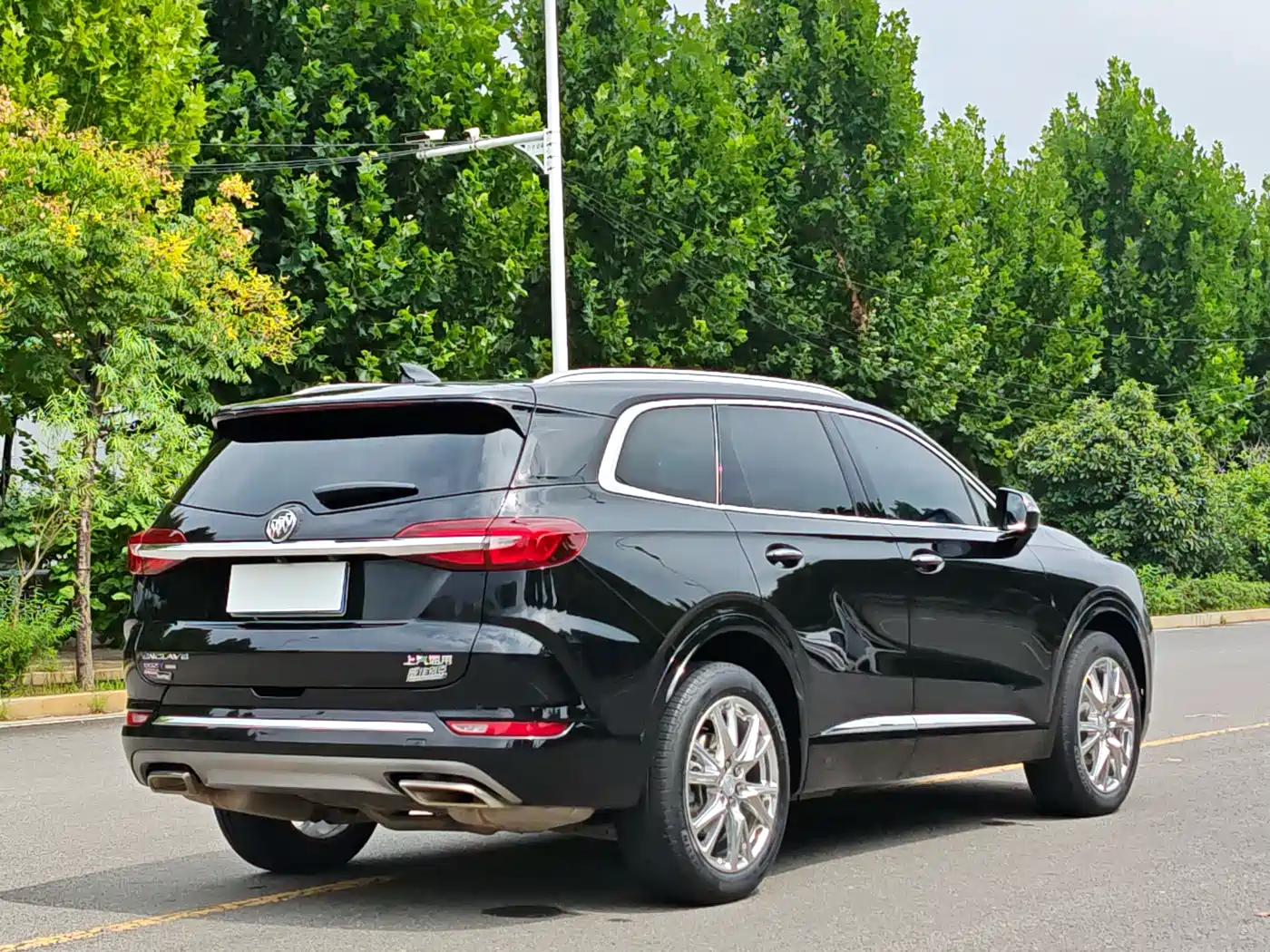Фото 7 - Buick Enclave