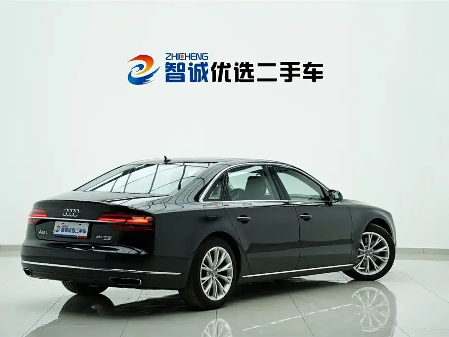 Audi A8 2014 A8L 45 TFSI quattro Luxury фото 4