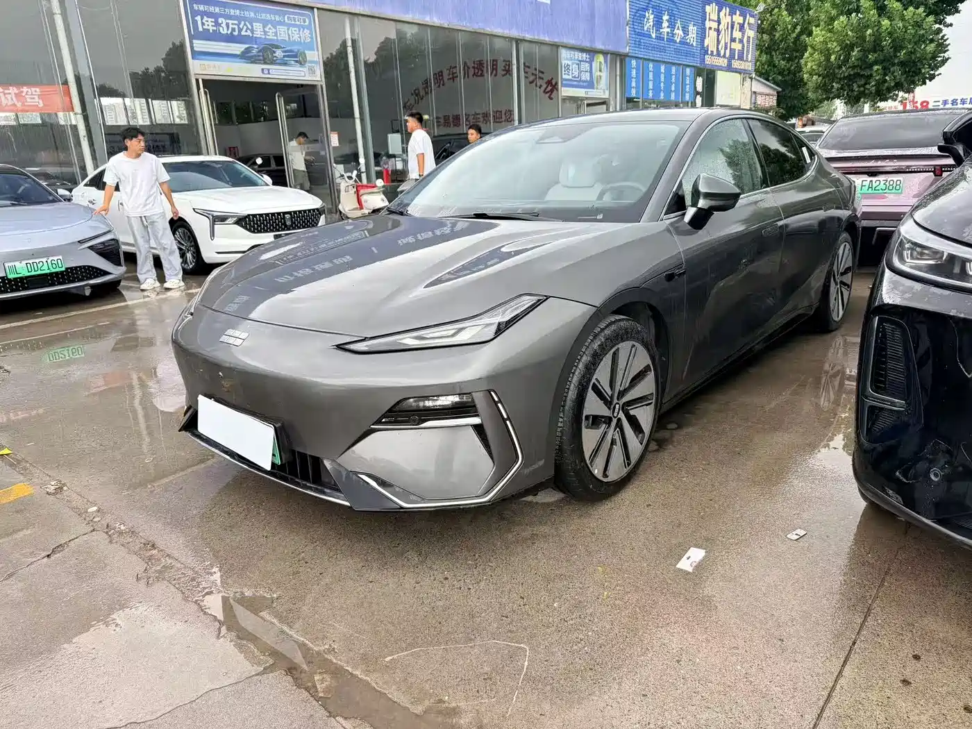 Geely Galaxy Galaxy E8 2024 2024 665km RWD Starship Voyager Edition