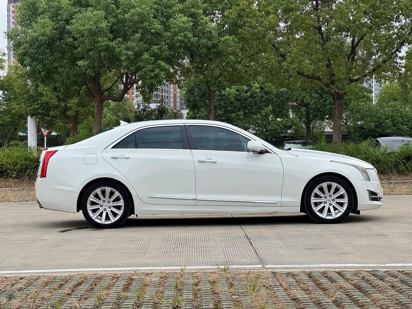 Cadillac ATS-L 2015 2014 25T Comfort