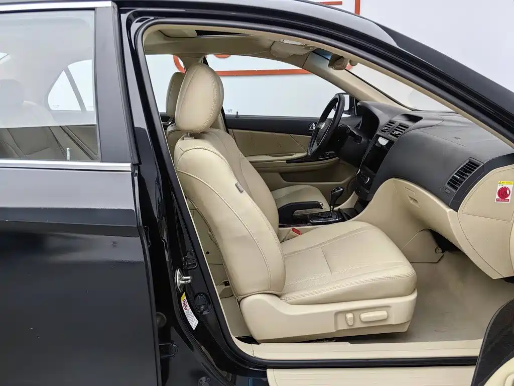 BYD G6 2013 2013 1.5TID Automatic Prestige