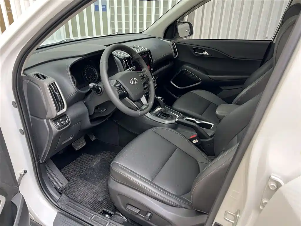 Hyundai Beijing Hyundai ix35 2019 2.0L Automatic 2WD Zhiyong·Enjoy China V фото 7