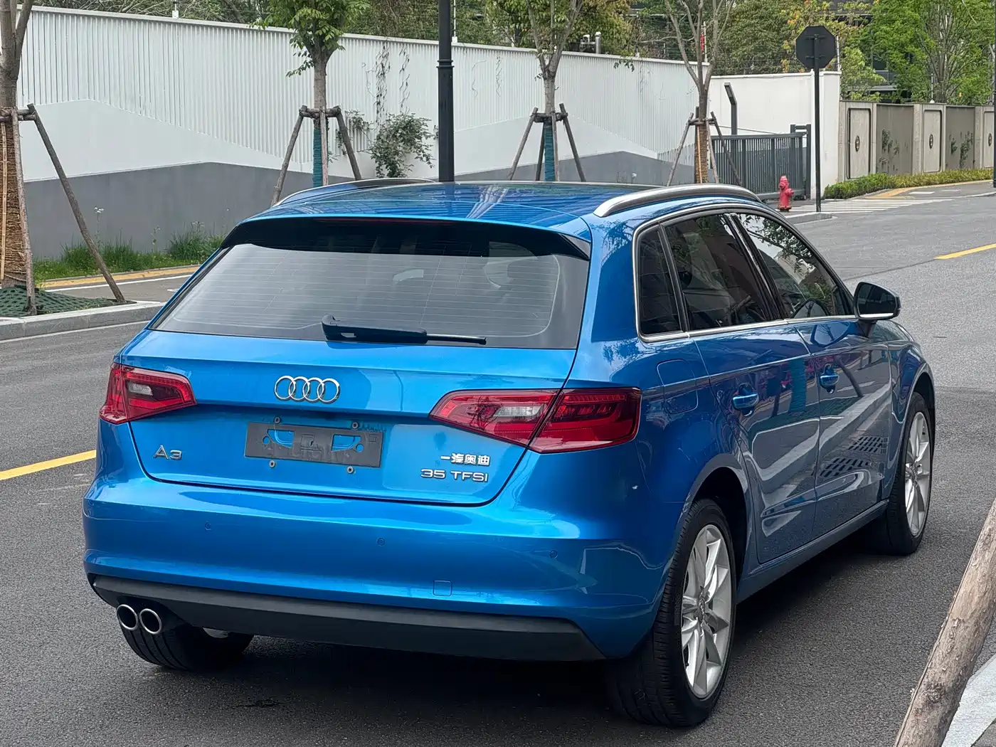 Audi A3 2015 Sportback 35 TFSI Millionth Anniversary Comfort Enjoyment Type фото 3