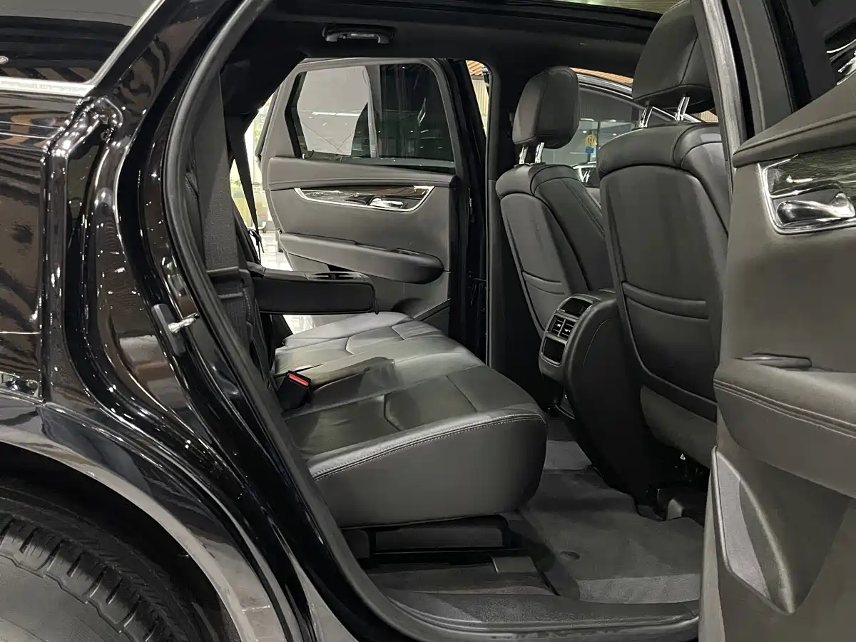 Cadillac XT5 2020 28T Luxury Model фото 10