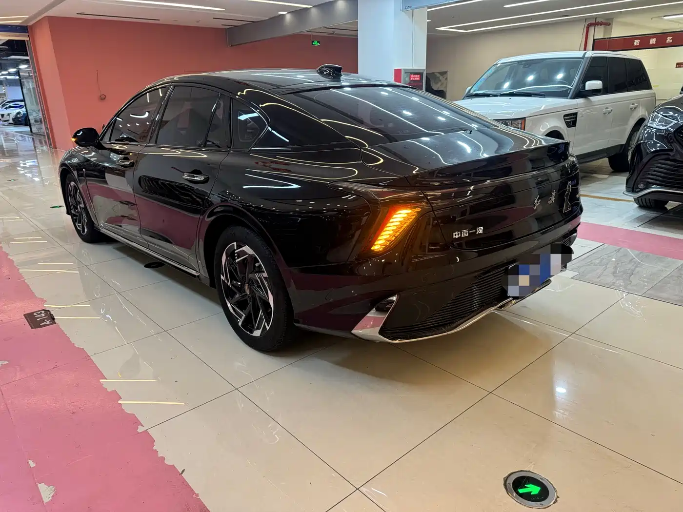 Hongqi H6 2023 2.0T Comfort Edition фото 14