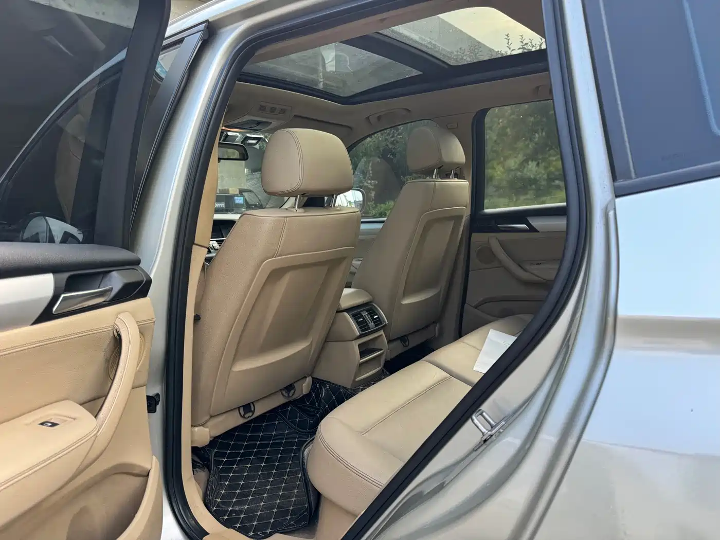 BMW X3 (Import) 2011 xDrive28i Leadership фото 10
