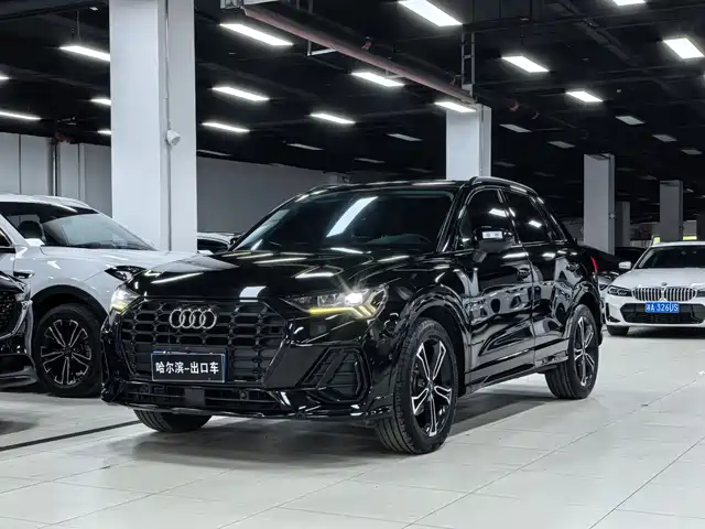 Audi Q3 2021 35 TFSI Fashion Sport