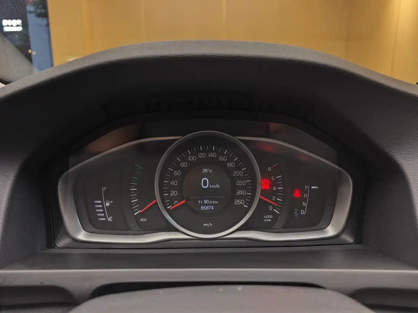 Фото 35 - Volvo S60