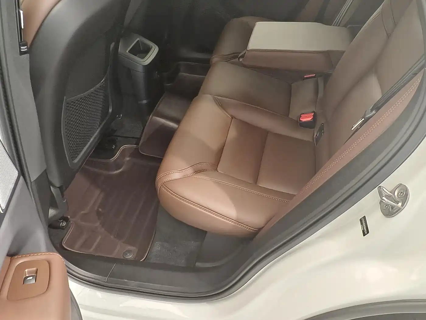 VOLVO XC60 PLUG IN HYBRID