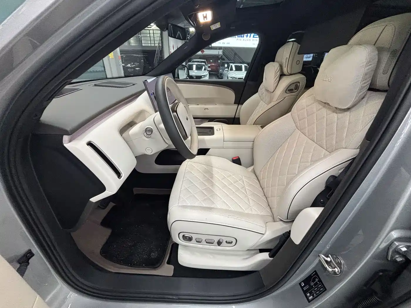 Li Auto L8 2026