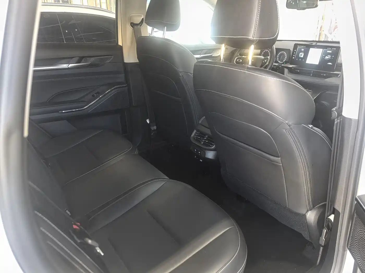 Haval H6 2022 3rd Gen 1.5T Auto 2WD Supreme+ фото 9