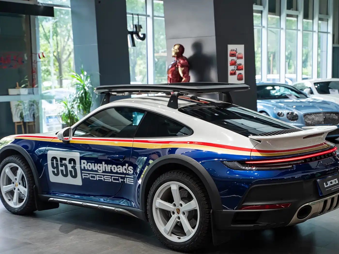 Porsche 911 2023 Dakar 3.0T фото 14