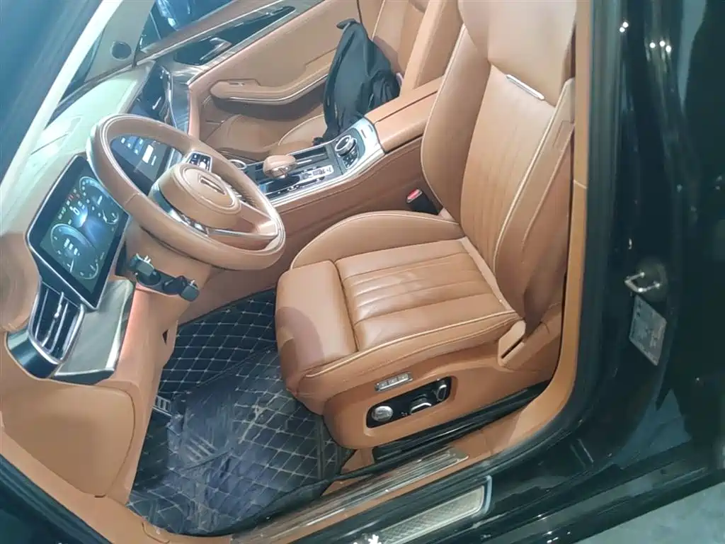 Hongqi H9 2023 Model 2.0T Smart Connect Flagship Edition фото 22