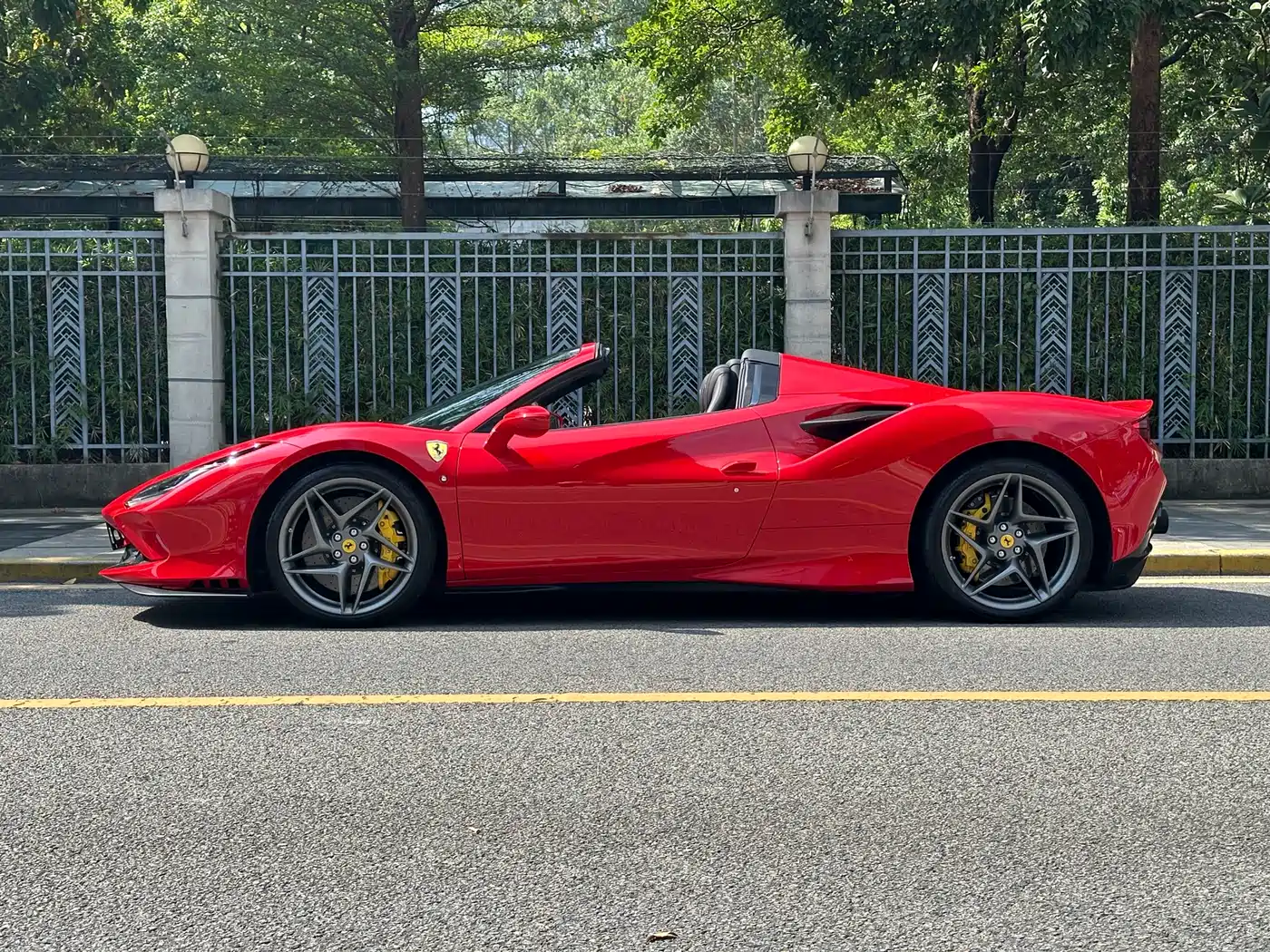 Ferrari F8 2023 2020 Spider 3.9T V8
