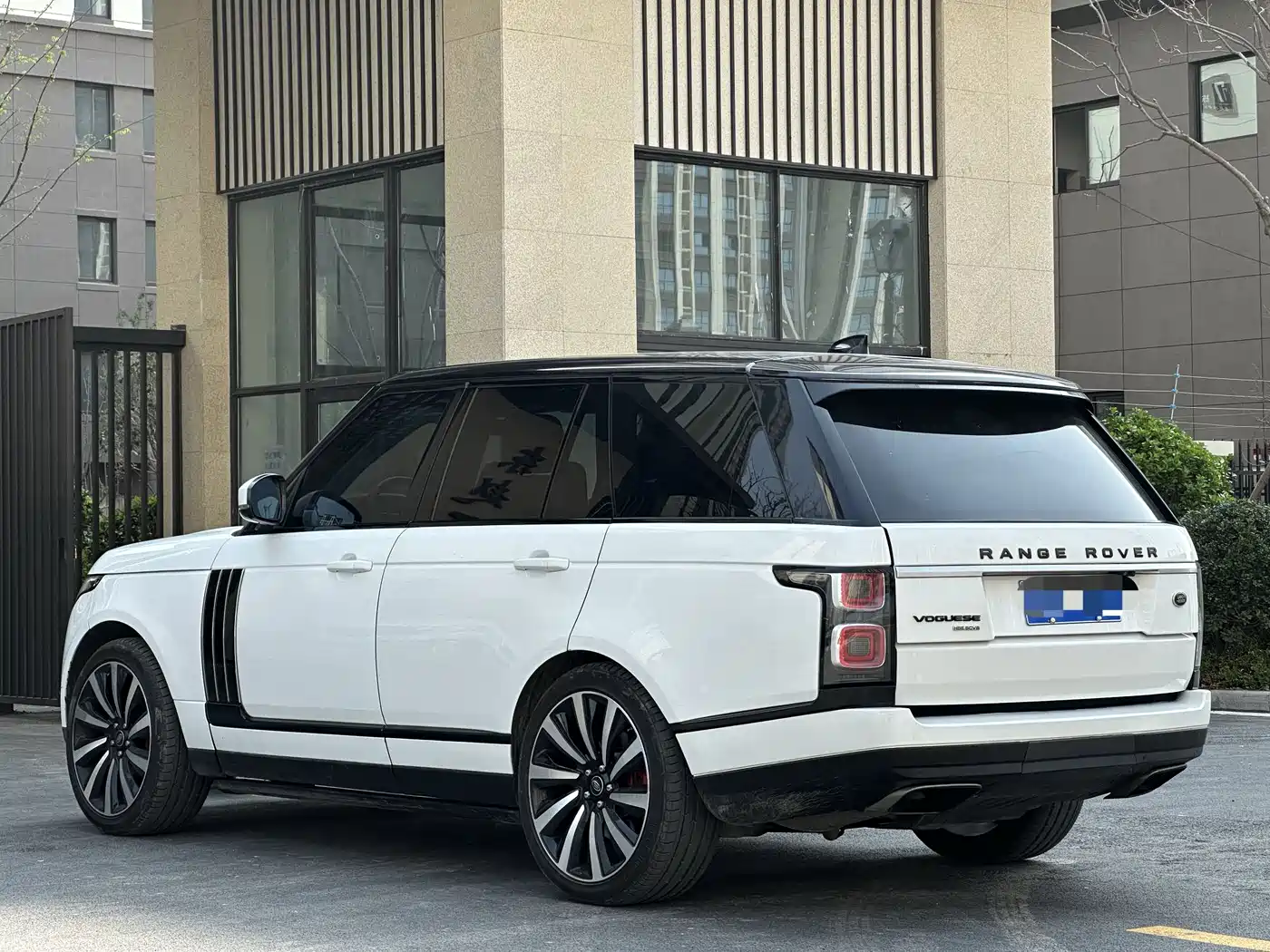 Land Rover Range Rover 2016 3.0 SC V6 Vogue фото 7