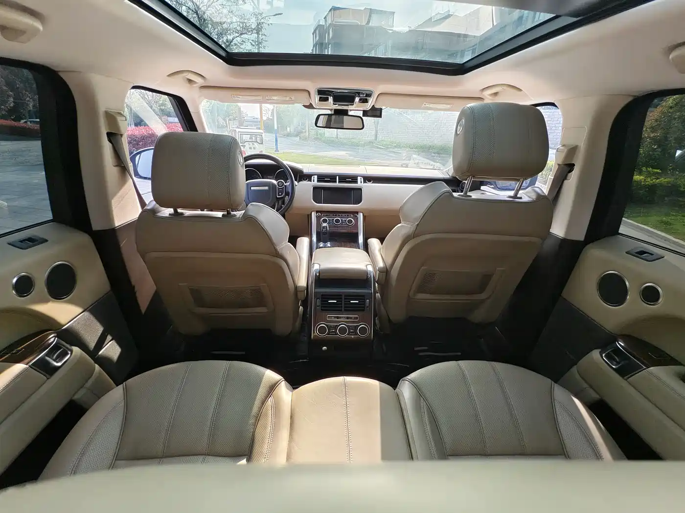 Land Rover Range Rover Sport 2015 5.0 SC V8 Trendsetting Genesis Edition DYNAMIC фото 15