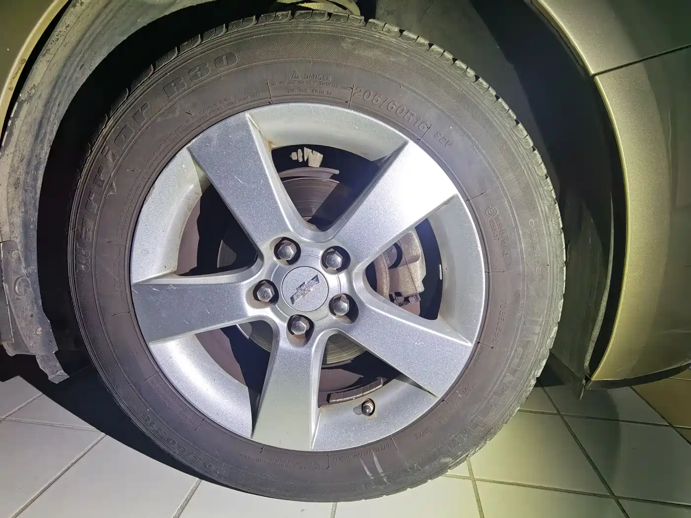 Chevrolet Cruze 2013 Hatchback 1.6L Automatic Luxury фото 11