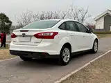 Фото 4 - Ford Focus