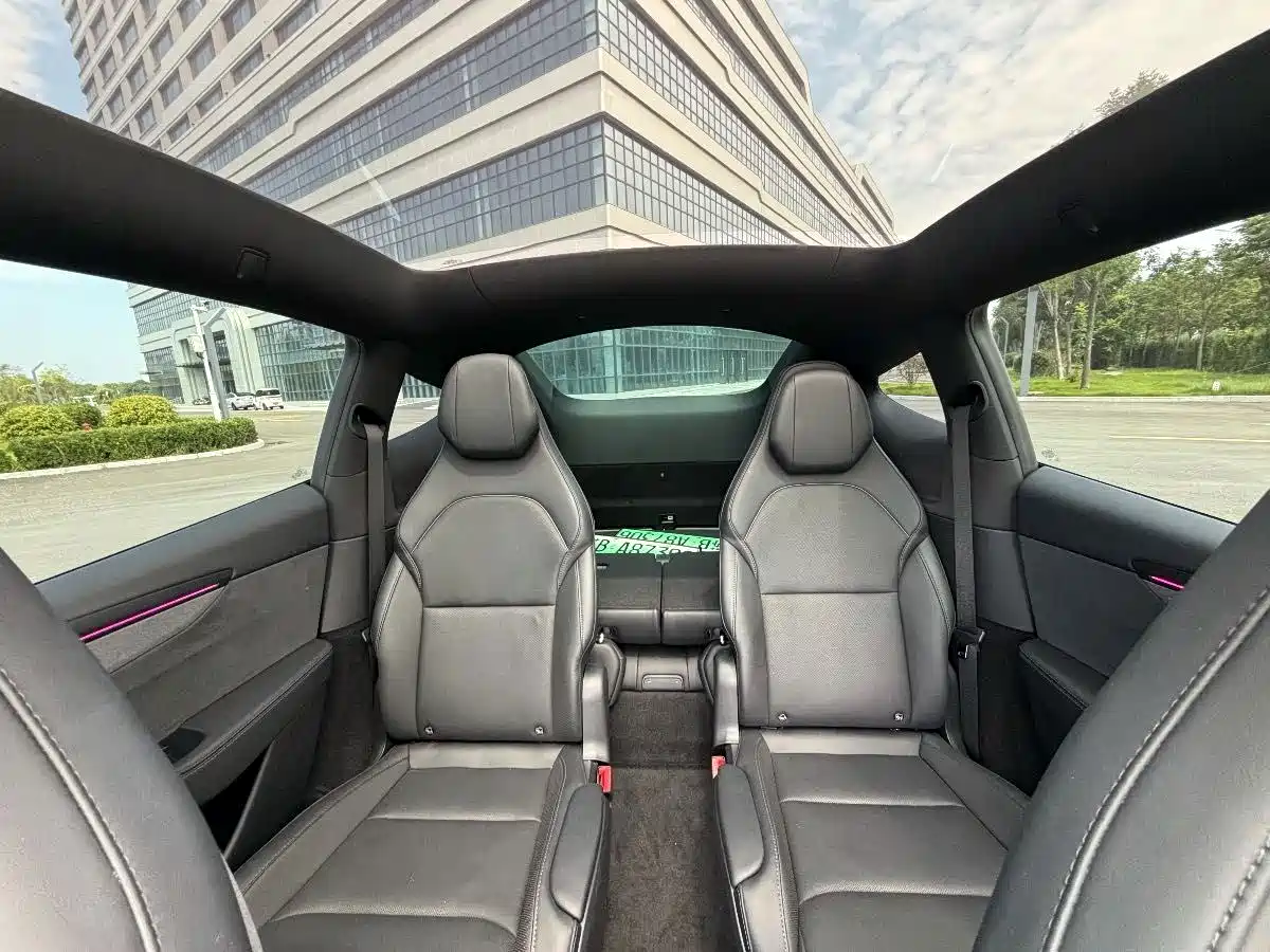 Tesla Model Y L 2025 2025 Facelift Long Range AWD