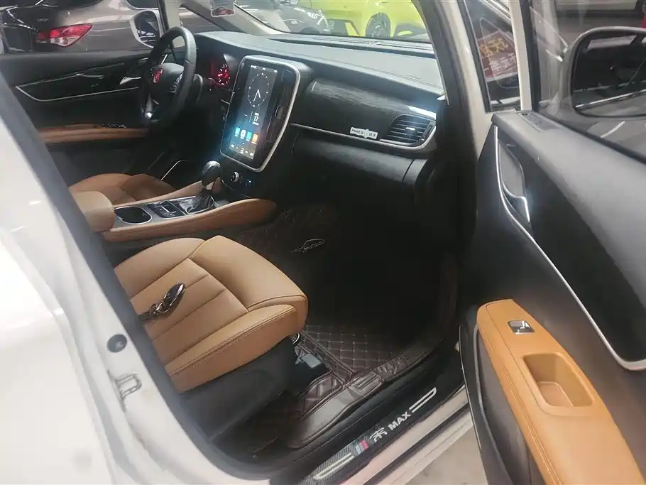 BYD Song MAX 2018 1.5T Auto Smart Connected Elite 6-Seater фото 8