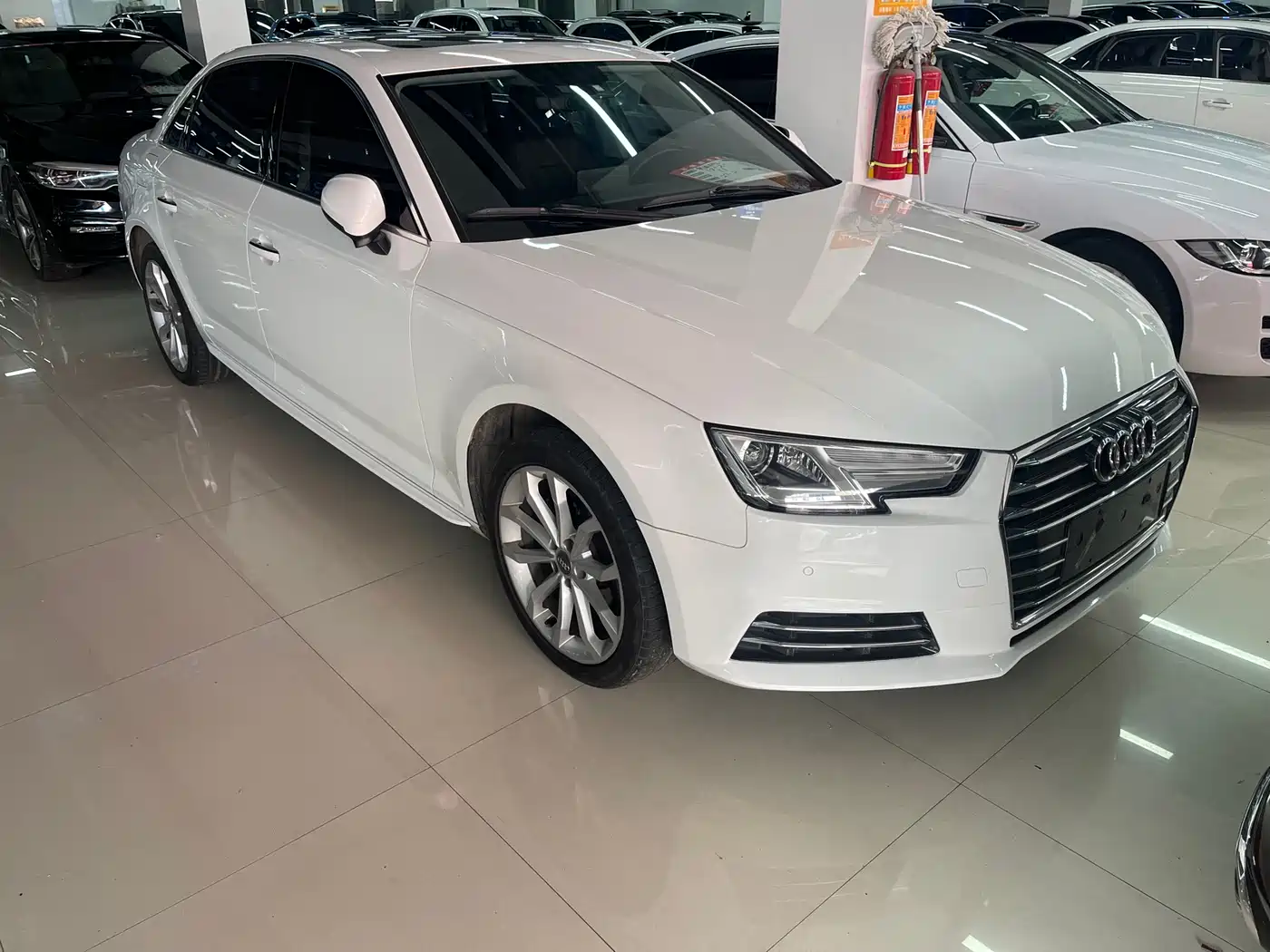 Audi A4L 2018 30th Anniversary 40 TFSI Progressive фото 2