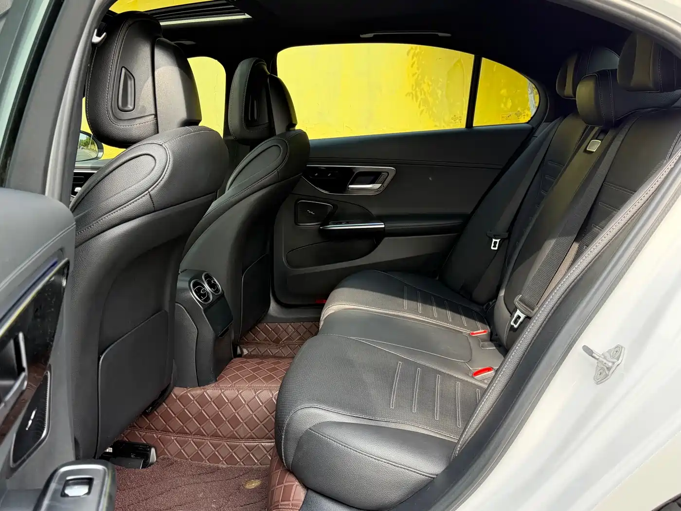 Mercedes-Benz C-Class 2023 C 200 L Sport фото 14