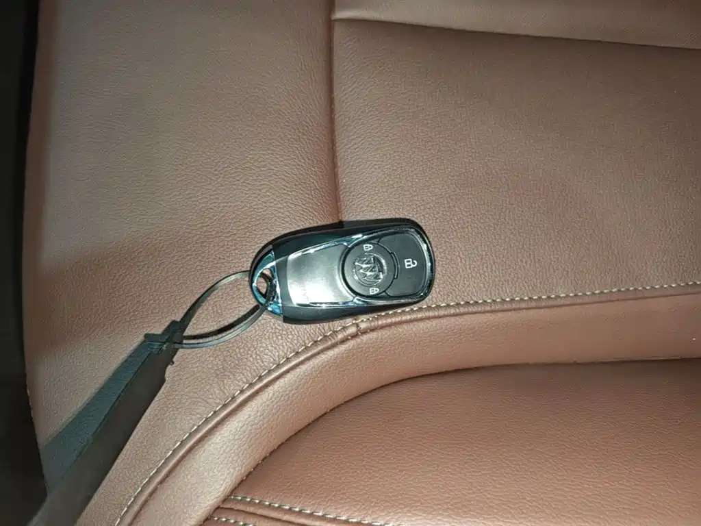 Buick GL6 2019 18T 6-seat Connected Luxury China VI фото 9