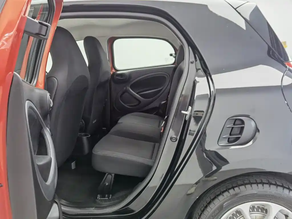 smart forfour 2018 2016 1.0L 52kW Agile Edition