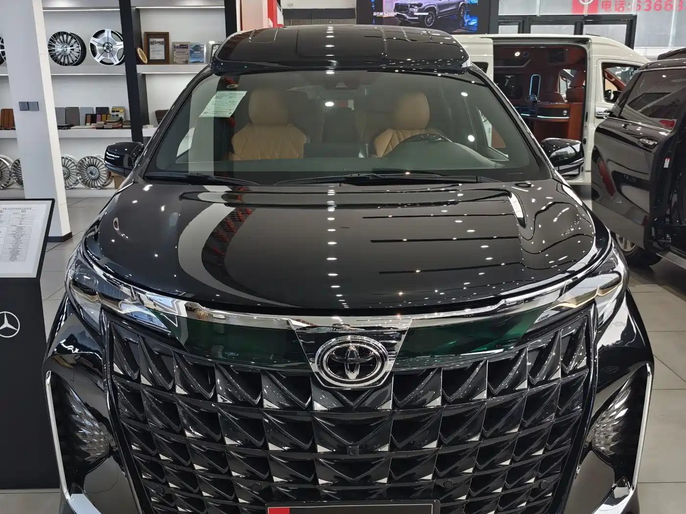 TOYOTA GREVIA