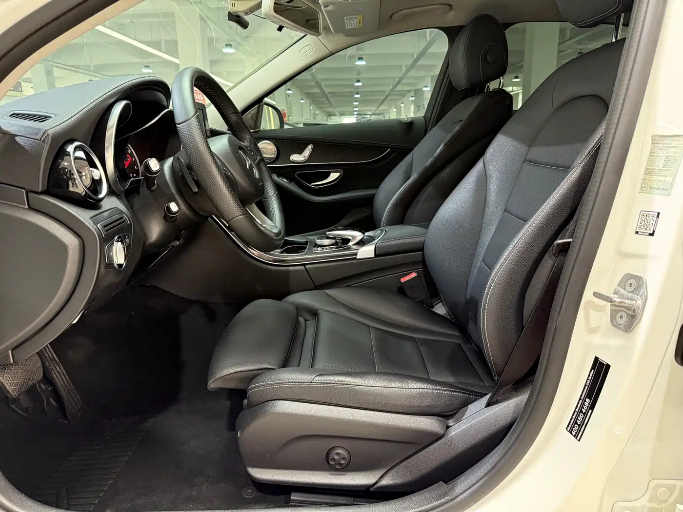 Mercedes-Benz C-Class 2016 C 180 L Sport фото 7
