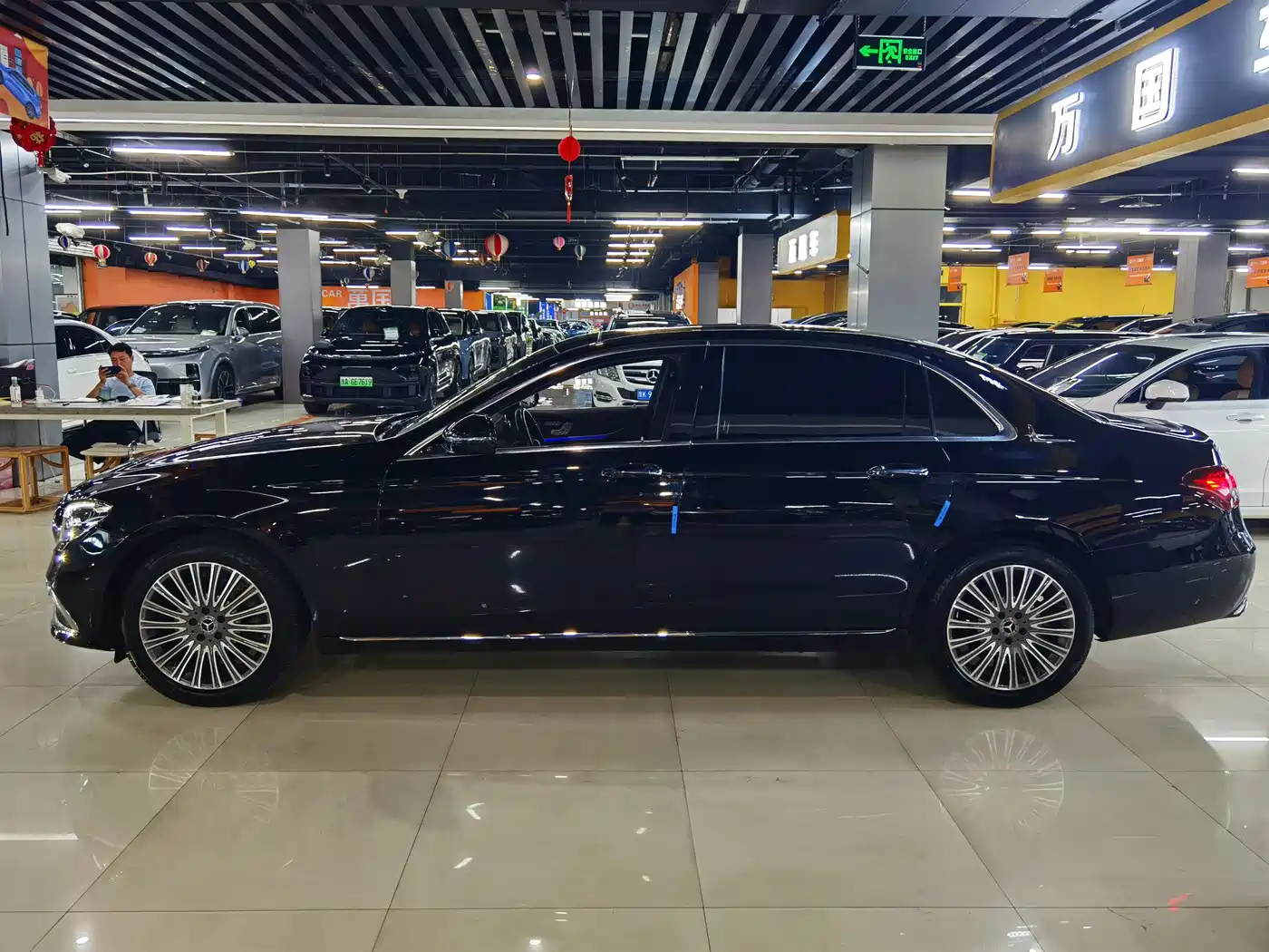 Mercedes-Benz E-Class 2023 Facelift E 300 L Luxury фото 3