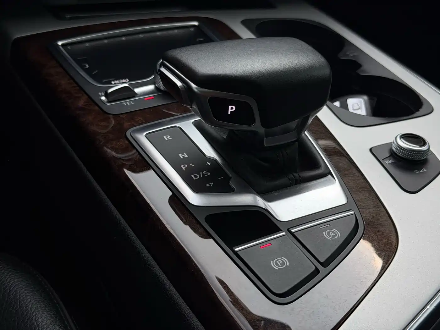 Audi Q7 2019 55 TFSI S line Sport фото 20