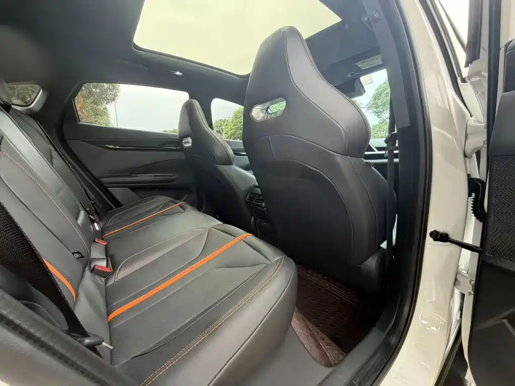 Changan UNI-V 2025 2024 1.5T Premium