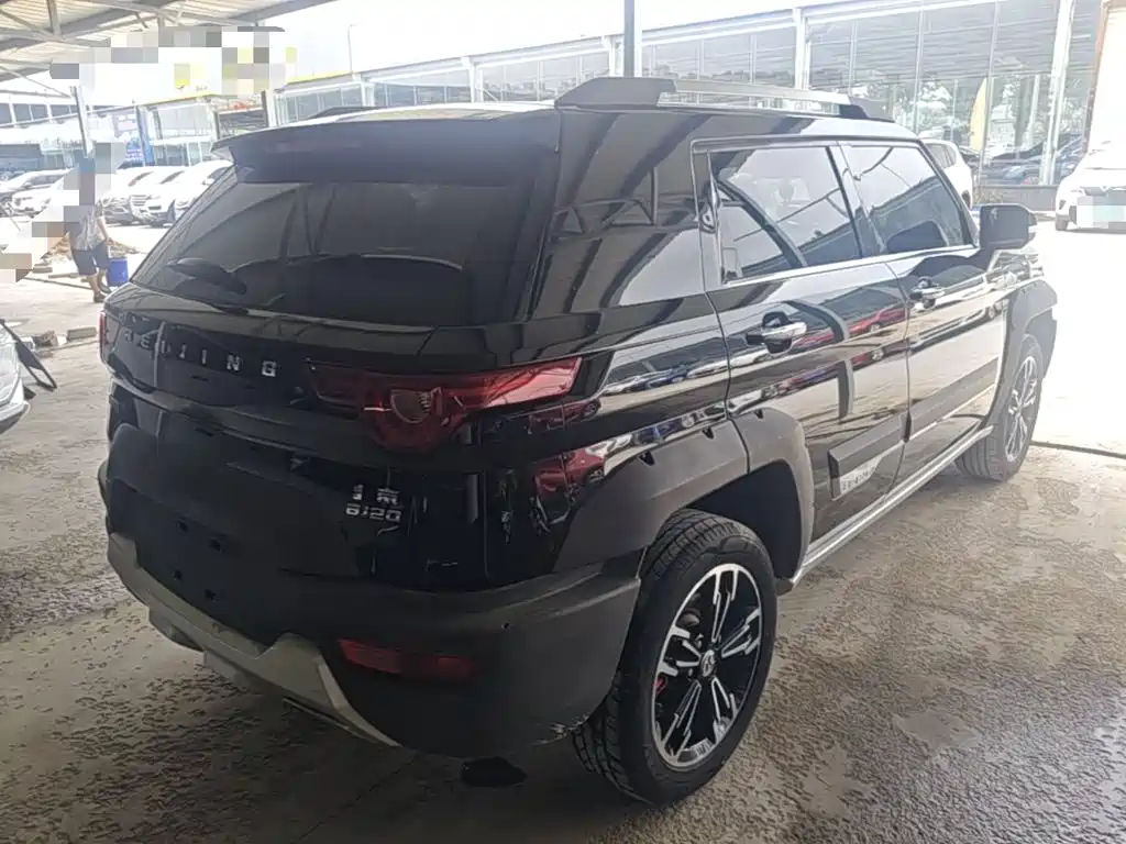 BAIC ORV Beijing Offroad BJ20 2017 2016 1.5T CVT Luxury