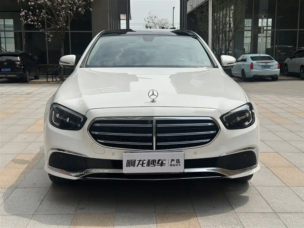  E CLASS