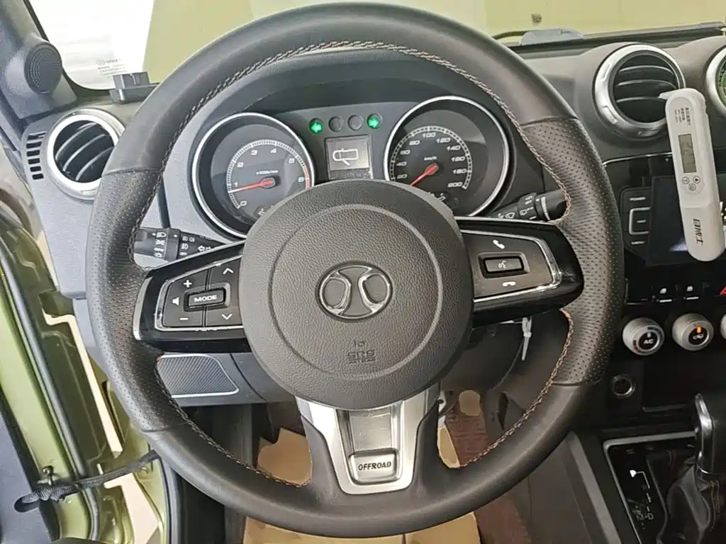 BAIC ORV Beijing Offroad BJ40 2016 2016 Model 40L 2.3T Automatic 4WD Exclusive