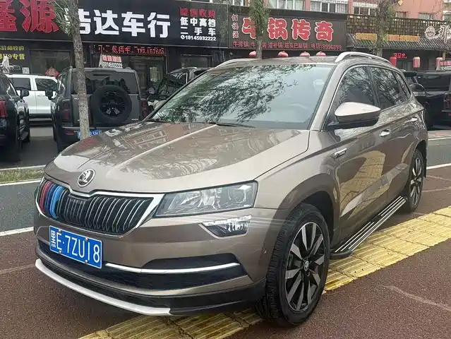 Škoda Karoq 2021